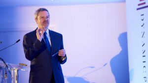 Gavin Esler hosting the the Dynamic Planner Manchester Conference 2019