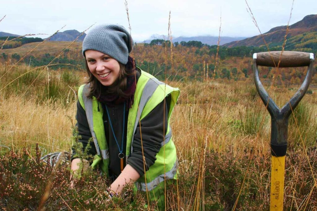 Trees For Life Volunteer